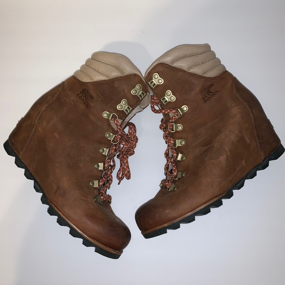 ** SOLD ** - Picture 2 of 7